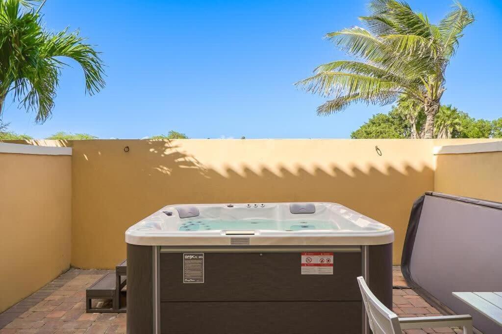 팜비치 Special House In Gold Coast With Private Jacuzzi 빌라 외부 사진